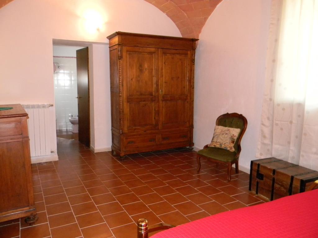 Agriturismo Podere La Selva Βίλα Serre Di Rapolano Δωμάτιο φωτογραφία